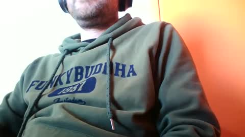 Snapshot of truble_78 chatting on 03/05/25, 10:33 truble_78 online show from 03/05/25, 10:33