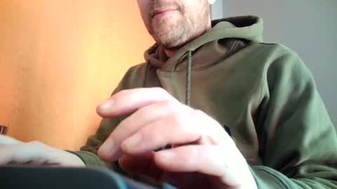 Snapshot of truble_78 chatting on 03/08/25, 01:47 truble_78 online show from 03/08/25, 01:47