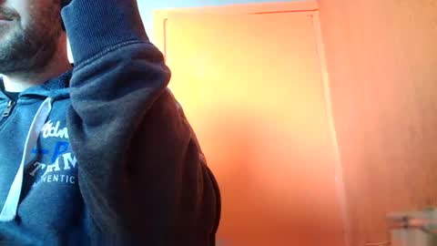 Snapshot of truble_78 chatting on 12/17/25, 07:58 truble_78 online show from 12/17/25, 07:58