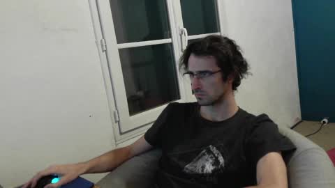 Snapshot of trucdeoufouf chatting on 01/17/25, 09:17 trucdeoufouf online show from 01/17/25, 09:17