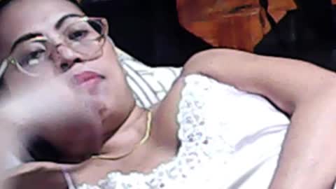 emily online show from 11/01/25, 11:23