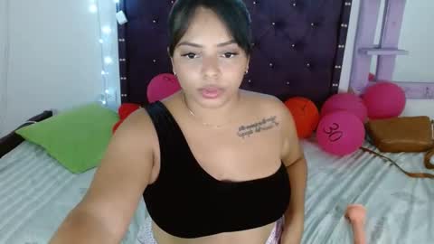 Snapshot of trululuygomitas chatting on 02/26/25, 07:16 trululuygomitas online show from 02/26/25, 07:16