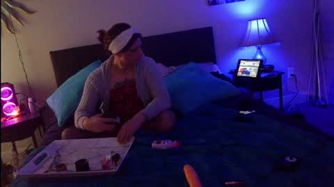 Snapshot of trystantime chatting on 01/28/25, 04:18 Trystantime online show from 01/28/25, 04:18