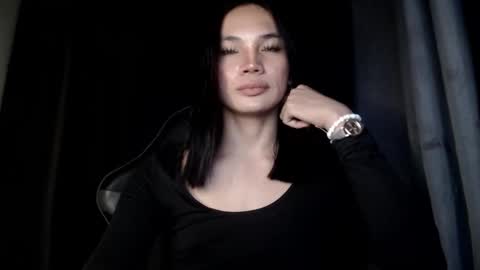 Snapshot of ts_athisa chatting on 11/17/25, 05:52 ts_athisa online show from 11/17/25, 05:52