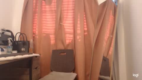 Snapshot of ts_samantha22 chatting on 06/10/26, 11:03 Samantha Eli online show from 06/10/26, 11:03