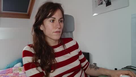 Snapshot of tsbubbles760 chatting on 11/03/25, 12:17 TSBubbles online show from 11/03/25, 12:17