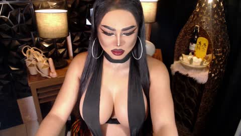 Snapshot of tsdarkdevon chatting on 02/08/25, 08:09 tsdarkdevon online show from 02/08/25, 08:09