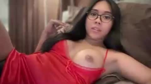 Snapshot of tsgirlcutie chatting on 07/12/26, 06:37 Valeria online show from 07/12/26, 06:37