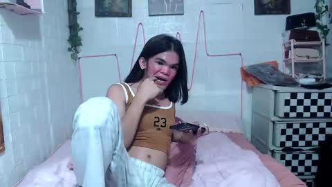 Snapshot of tsheavenly_jhane chatting on 09/14/25, 05:01 JHANE online show from 09/14/25, 05:01