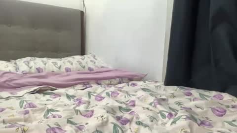 Snapshot of tshotcumming chatting on 01/09/25, 05:54 Maria Fox online show from 01/09/25, 05:54