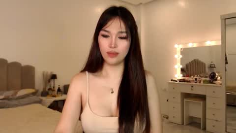 Snapshot of tslovemarie01 chatting on 05/23/26, 02:50 Love Marie online show from 05/23/26, 02:50