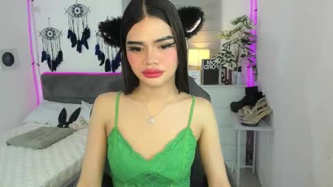 Snapshot of tstoni_talks chatting on 09/13/25, 10:42 tstoni_talks online show from 09/13/25, 10:42