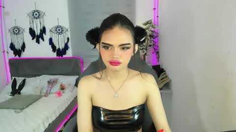 Snapshot of tstoni_talks chatting on 09/22/25, 03:47 tstoni_talks online show from 09/22/25, 03:47