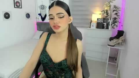 Snapshot of tstoni_talks chatting on 10/05/25, 03:27 tstoni_talks online show from 10/05/25, 03:27