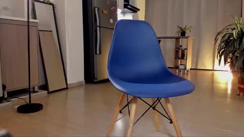 Tsuky online show from 10/31/25, 12:33