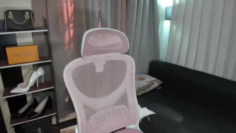 Snapshot of tsuncutmegan chatting on 12/03/25, 08:00 tsuncutmegan online show from 12/03/25, 08:00