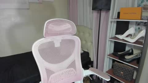 tsuncutrhein online show from 10/12/25, 08:30