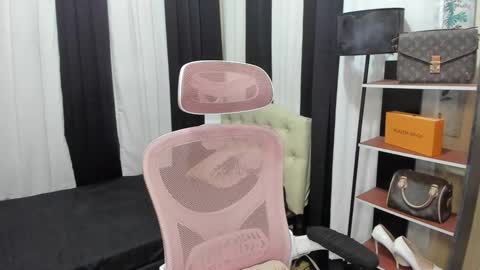 tsuncutrhein online show from 11/08/25, 08:03