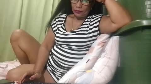 Mae online show from 10/22/25, 11:59