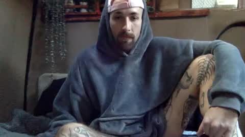 Snapshot of tuhands chatting on 01/21/25, 02:15 Tuhands online show from 01/21/25, 02:15