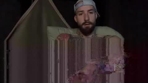 Snapshot of tuhands chatting on 11/20/25, 08:14 Tuhands online show from 11/20/25, 08:14