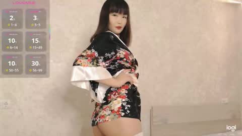 Snapshot of tumilio chatting on 09/10/25, 01:44 TumiLio online show from 09/10/25, 01:44