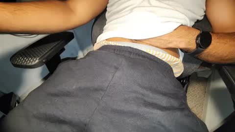 Snapshot of turealmoreno chatting on 09/22/25, 01:51 Taki online show from 09/22/25, 01:51