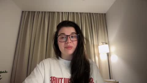 Ariana online show from 05/21/26, 09:22
