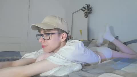 Snapshot of tuz94 chatting on 01/21/25, 05:09 Dan online show from 01/21/25, 05:09