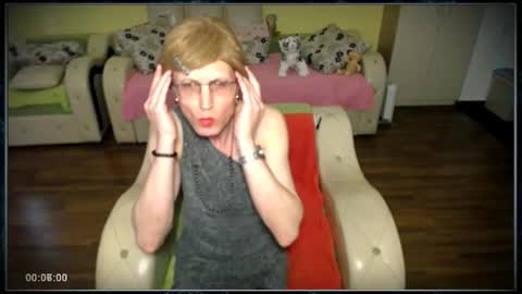 Clementine online show from 02/21/25, 02:38