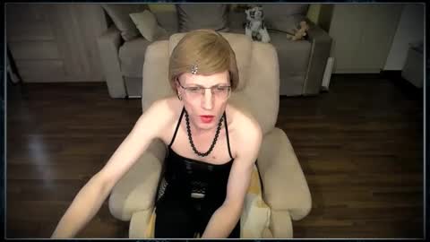 Clementine online show from 11/01/25, 08:49