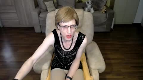 Clementine online show from 03/14/26, 09:04