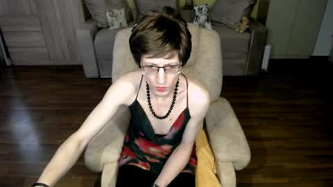 Clementine online show from 04/08/26, 07:52