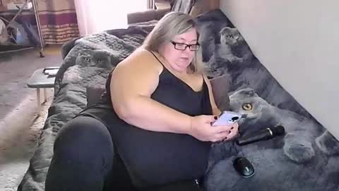 Lana online show from 09/27/25, 02:38