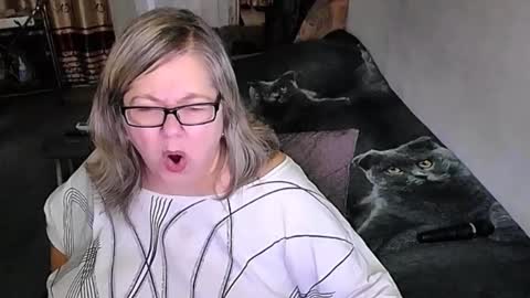 Lana online show from 10/25/25, 12:51