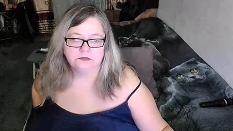 Lana online show from 02/26/26, 09:58