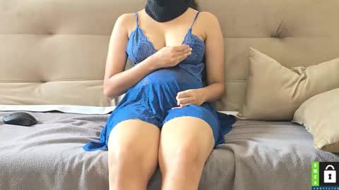 A  M On vacation till 28th online show from 10/12/25, 03:38