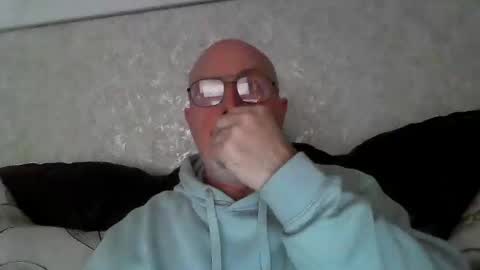 twatcockandballs online show from 12/09/24, 07:18