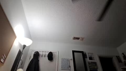 Tweeter74 online show from 01/03/25, 03:44