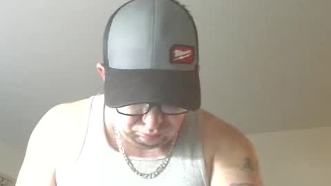 Snapshot of tweeter74 chatting on 04/06/26, 04:46 Tweeter74 online show from 04/06/26, 04:46