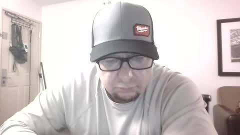 Snapshot of tweeter74 chatting on 04/27/26, 05:27 Tweeter74 online show from 04/27/26, 05:27