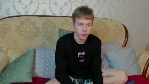 Angus online show from 11/08/25, 07:12