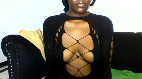 Snapshot of twerking_cheek_1 chatting on 01/22/25, 07:03 Alma online show from 01/22/25, 07:03