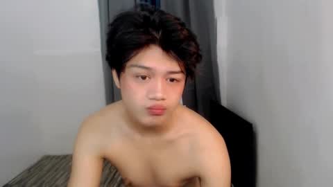 Snapshot of twink_blaze chatting on 10/13/25, 10:54 BLAZE online show from 10/13/25, 10:54