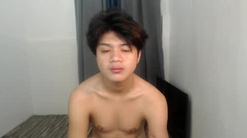 Snapshot of twink_blaze chatting on 10/14/25, 11:38 BLAZE online show from 10/14/25, 11:38