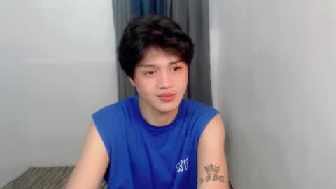 Snapshot of twink_blaze chatting on 10/19/25, 05:41 BLAZE online show from 10/19/25, 05:41