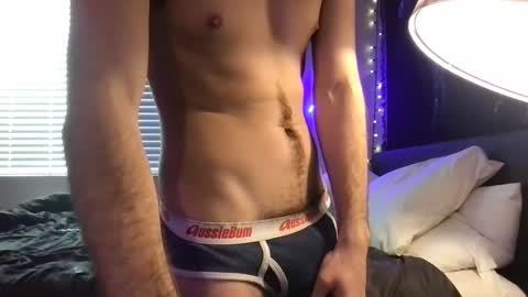Snapshot of twink_boy98 chatting on 02/02/25, 11:53 twink_boy98 online show from 02/02/25, 11:53