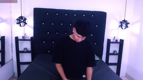 Snapshot of twink_bunny chatting on 10/04/25, 06:50 samu online show from 10/04/25, 06:50