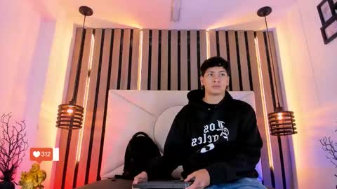 Snapshot of twink_bunny chatting on 11/12/25, 12:16 samu online show from 11/12/25, 12:16