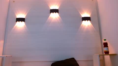 Snapshot of twink_bunny chatting on 12/02/25, 12:32 samu online show from 12/02/25, 12:32